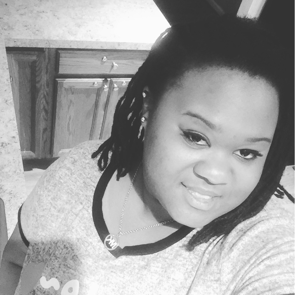 Meet your Posher, Gwendolyn